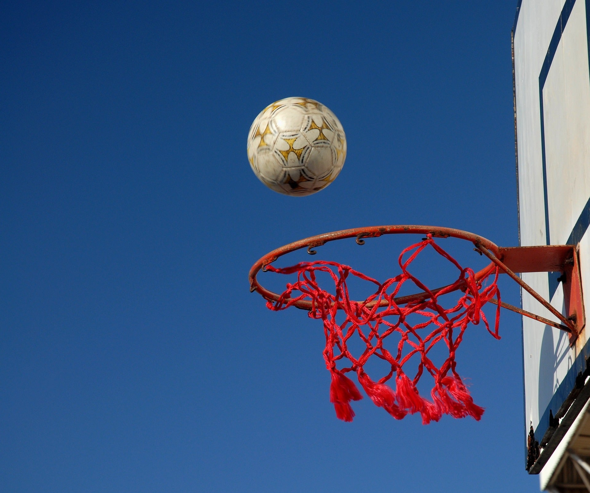 Basket Ball